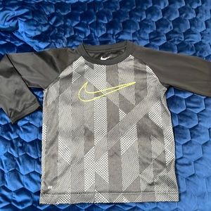 Nike Dri Fit boys shirt